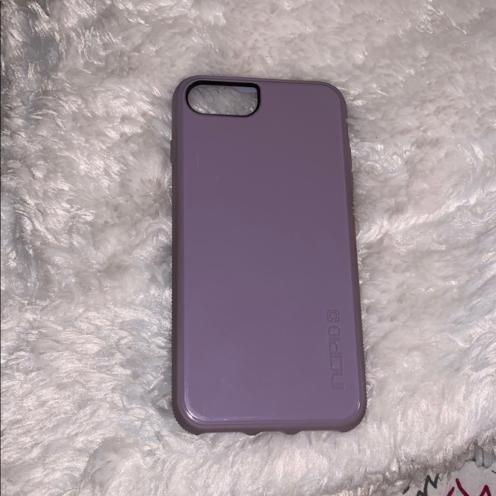 Incipio lilac iPhone 7 Plus case